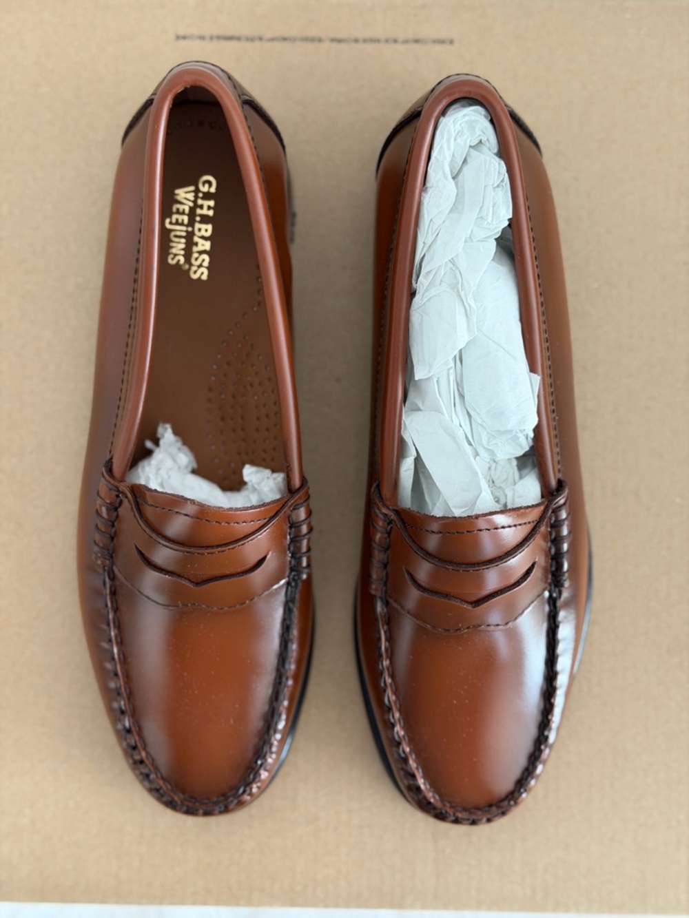 G.H. Bass Whitney Weejuns Penny Loafers in Cognac, Size 6.5 - Picture 6 of 10
